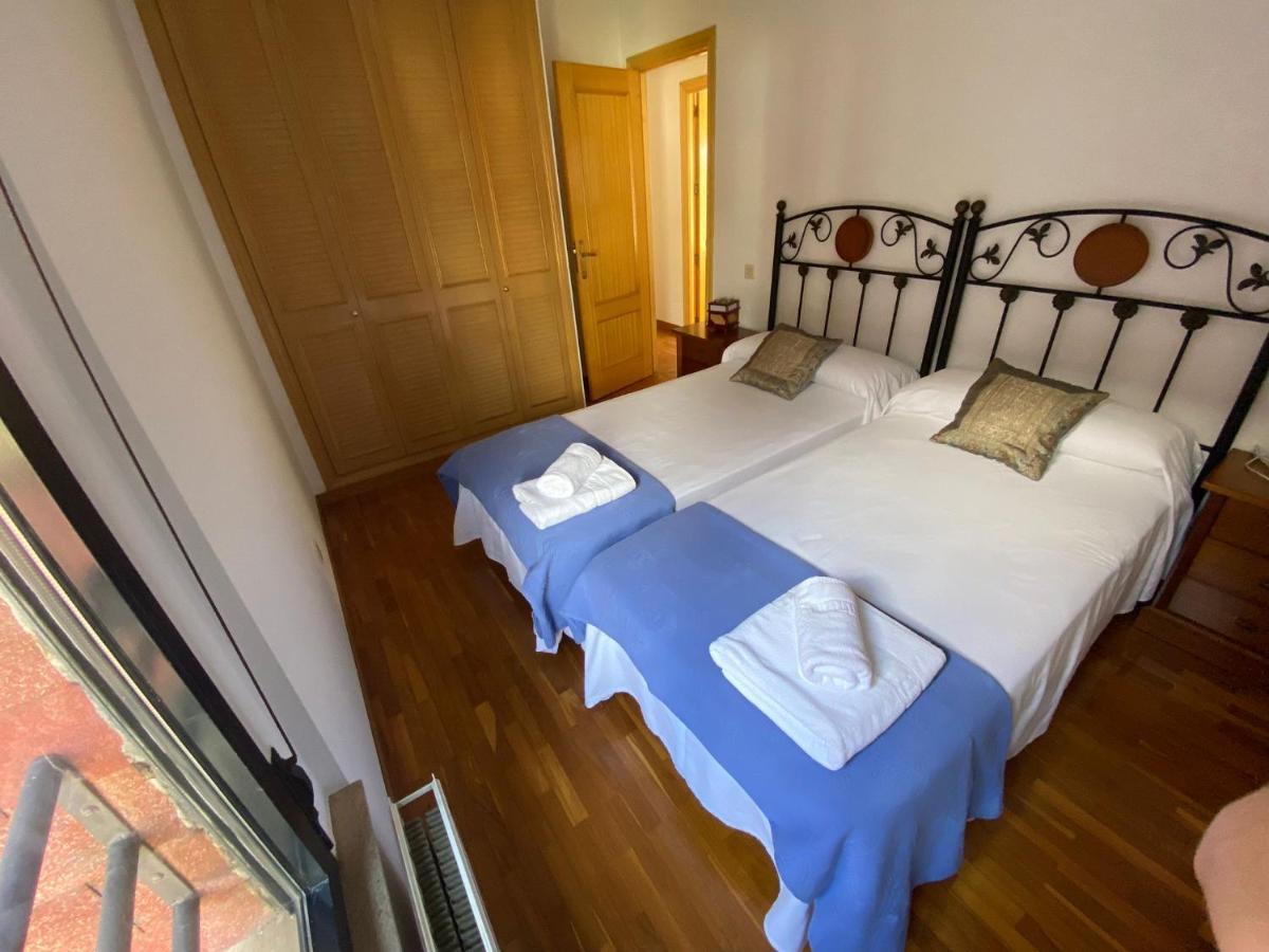 Ventura 5 * Onís